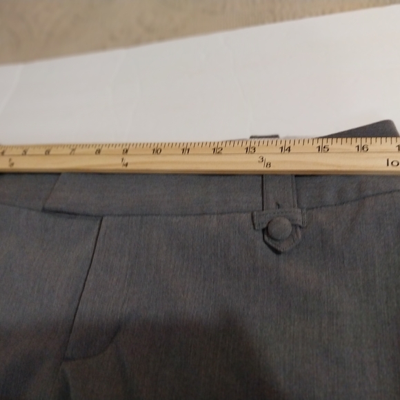 MOSINO Women's Gray Straight Leg Jeans Caprice. - Picture 8 of 13